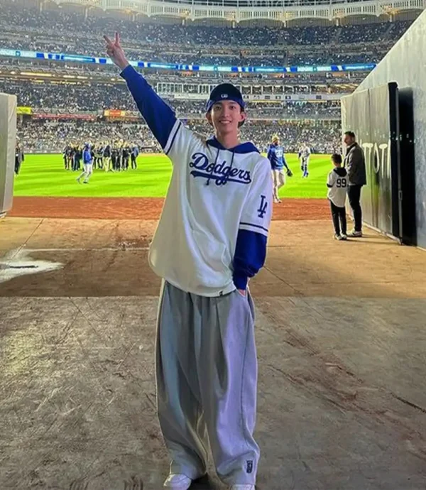 Dokyeom Dodgers Hoodie